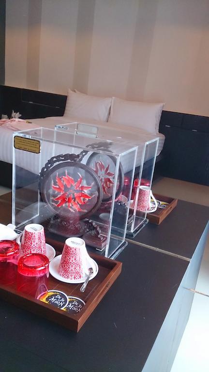 De Ja Moon Hostel Τσιάνγκ Μάι Δωμάτιο φωτογραφία