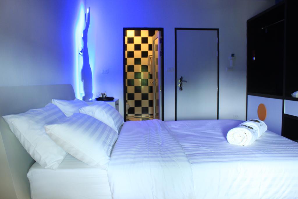 De Ja Moon Hostel Τσιάνγκ Μάι Εξωτερικό φωτογραφία